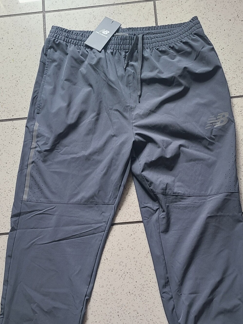 New Balance Men’s Charcoal Gray Athletic Joggers